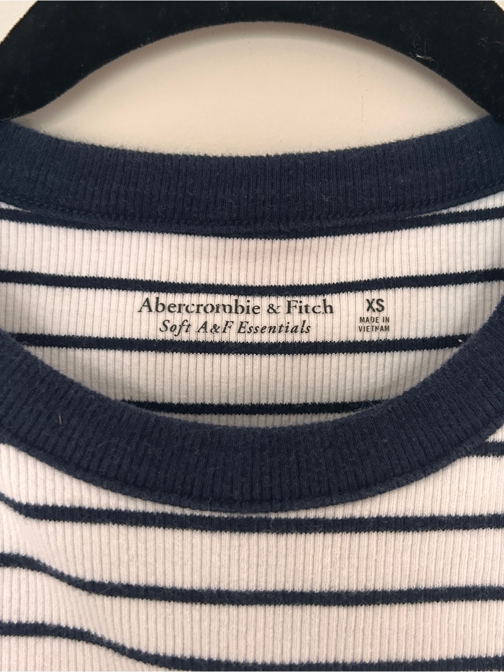 A&F Striped Ribbed Crop Tank - Picture 2 of 2